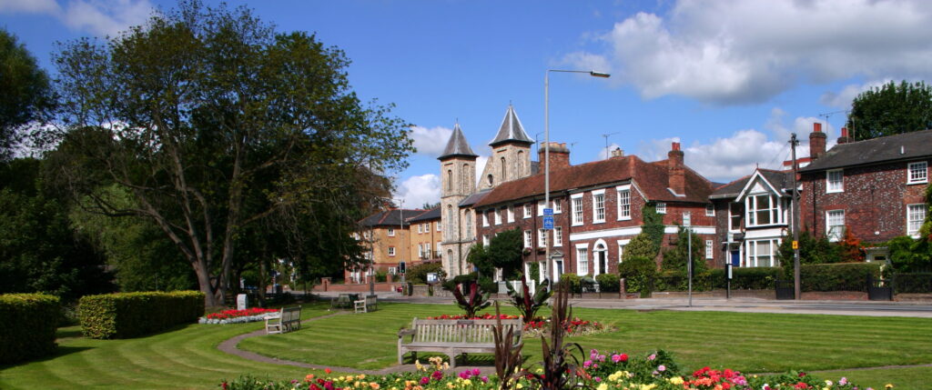 High Wycombe town centre gardens and church — professional carpet cleaning by Primokleen HP11